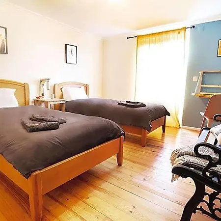 Ahoy Surf House Hostel Ferrel (Leiria)